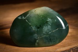 jade australienne : une pierre naturelle prisée d'Australie