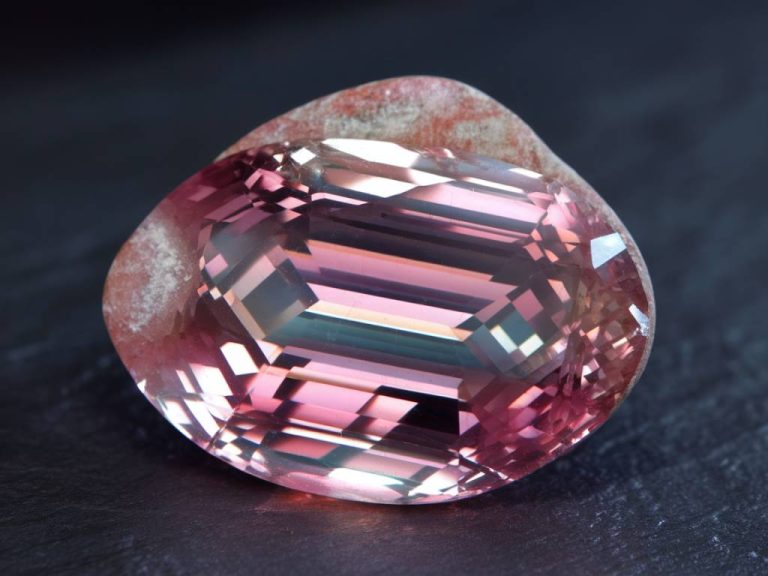 béryl multicolore : découvrez la beauté de la morganite