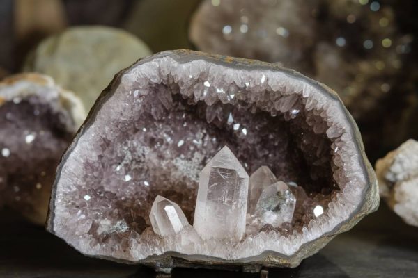 préhnite : vertus et bienfaits de cette pierre apaisante préhnite : vertus et bienfaits de cette pierre apaisante