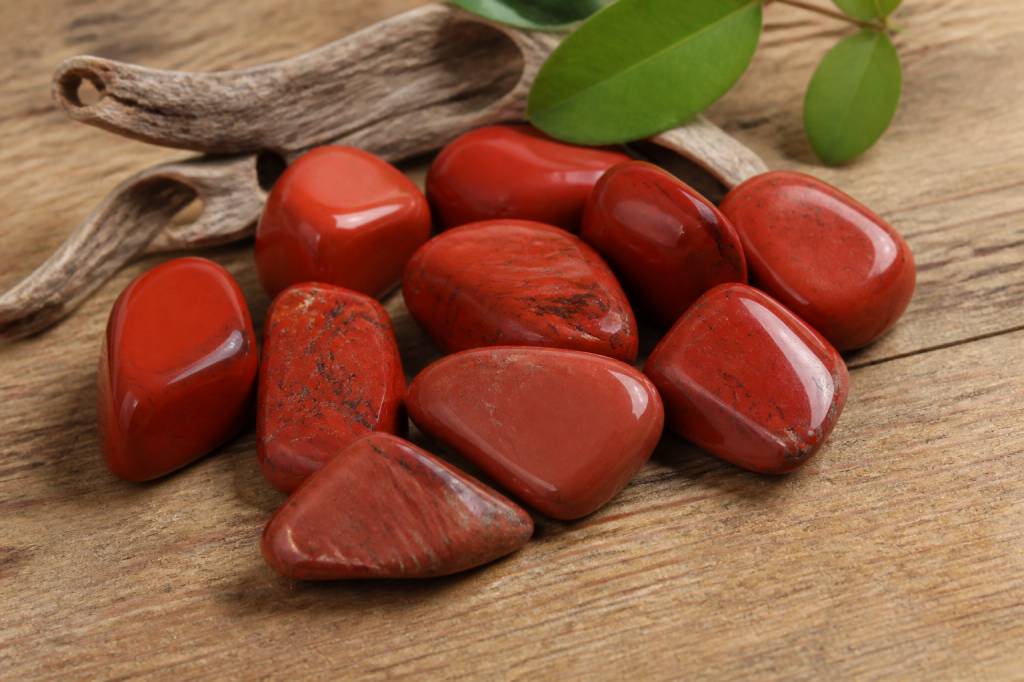 Jaspe rouge vertue : bienfaits et usages en lithothérapie